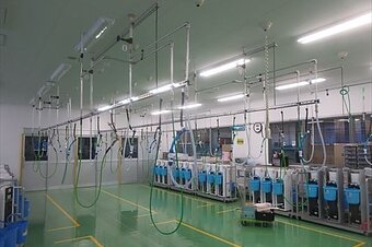 配管工事（エアー、給水）
